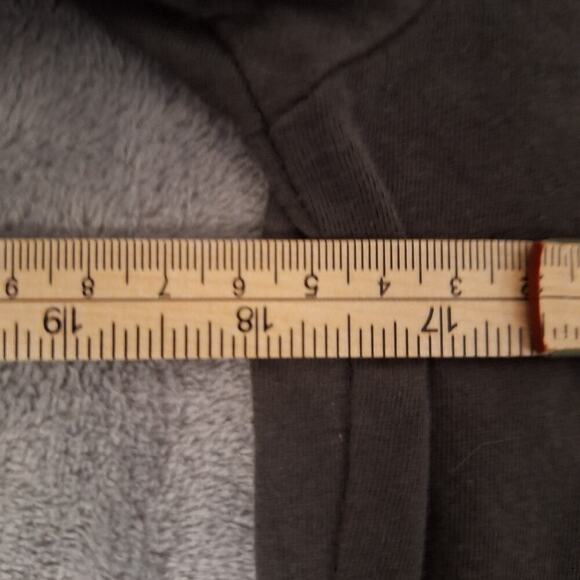 Vintage New Kids On The Block Size XL Gray T-Shirt Short Sleeve Graphic Tee - Picture 6 of 6